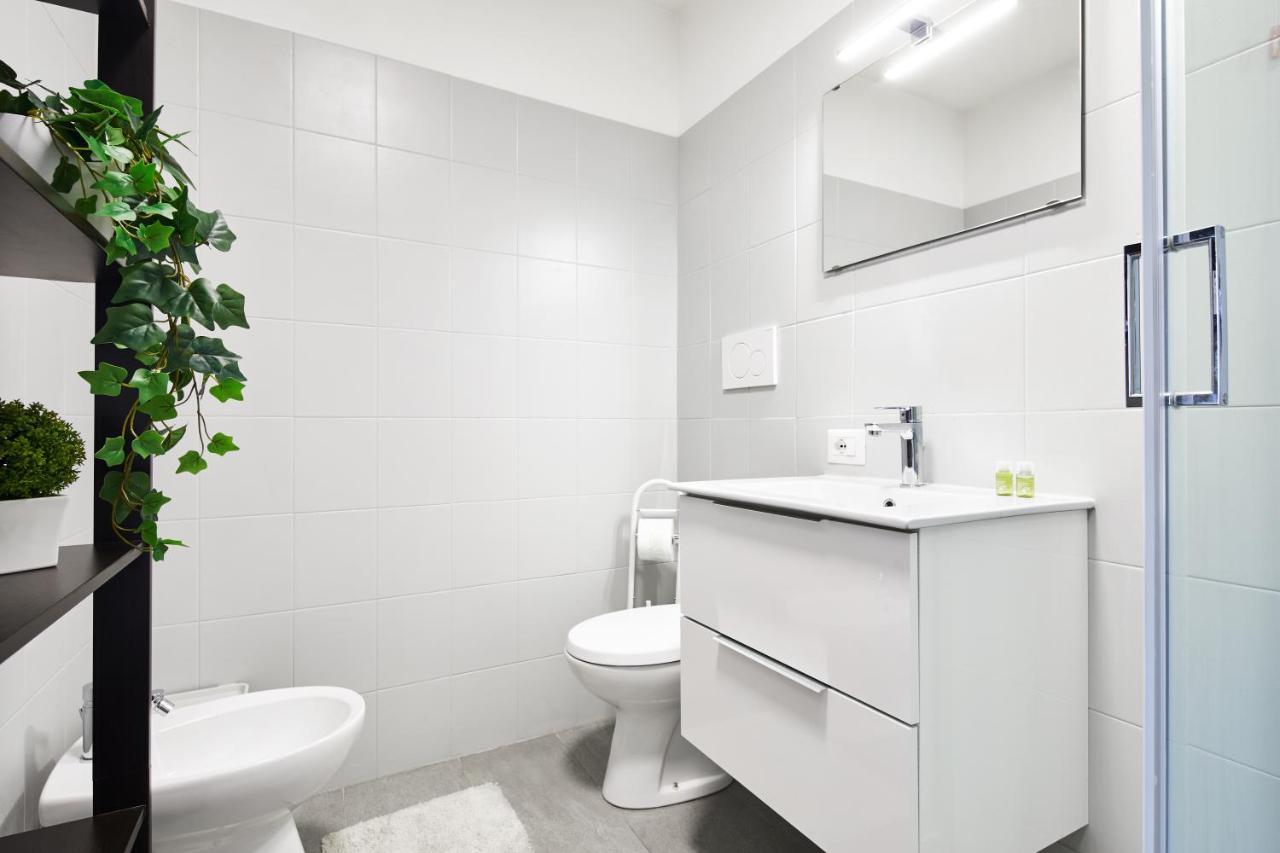 House Navigli Apartment In The Heart Of The Naviglio Grande Milano Luaran gambar